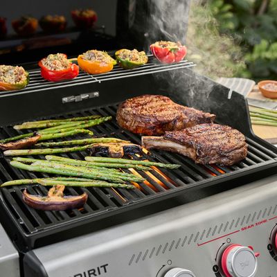 Weber Spirit E-435 Gasolgrill 4-brännare
