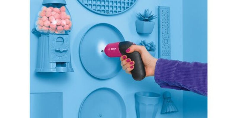 Bosch IXO Colour Edition Skruvdragare 3,6V 1,5Ah med USB-laddare
