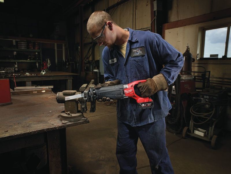 Milwaukee M18 CSX-502X Tigersåg 18V (2x5,0ah)