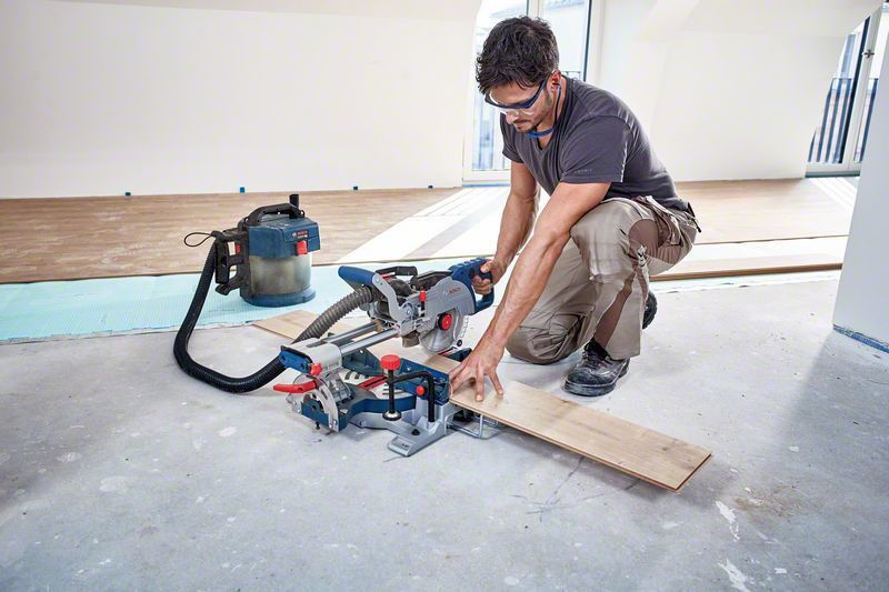 Bosch GCM 18V-216 Kapsåg 18V 216mm BITURBO (Utan batterier)
