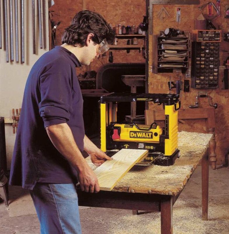 DeWalt DW733 Planhyvel 1800W max. 317mm
