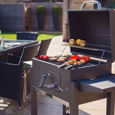 Landmann Tennessee Broiler kolgrillsvagn med gjutjärn och vev 57x42