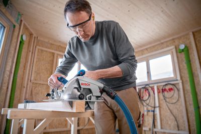 Bosch GKS 18V-70 L Cirkelsåg 18V 190mm (utan batteri)