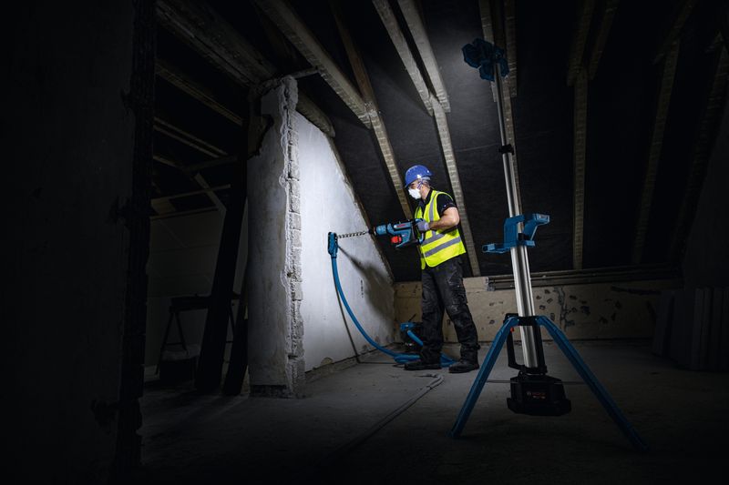Bosch GLT18V-5000 Arbetslampa 18V 5000 lm på stativ (utan batteri)