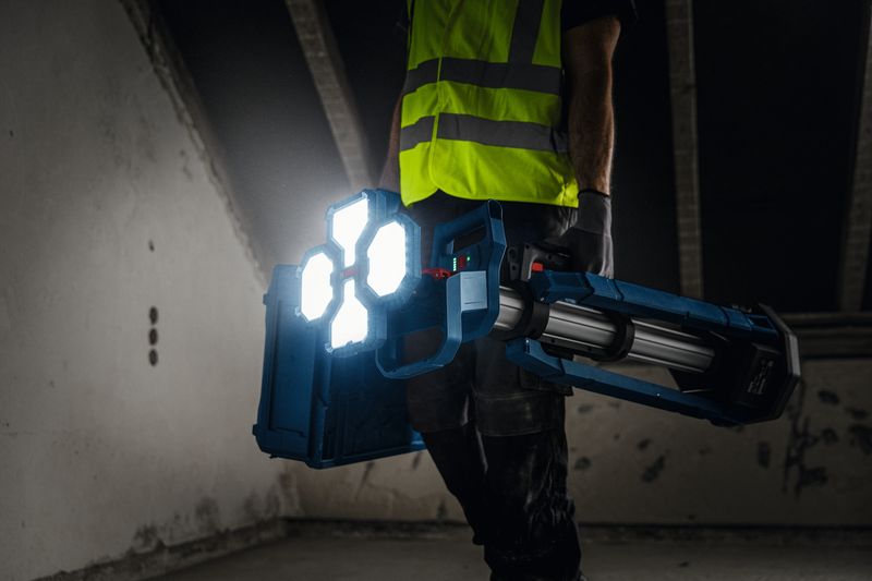 Bosch GLT18V-5000 Arbetslampa 18V 5000 lm på stativ (utan batteri)