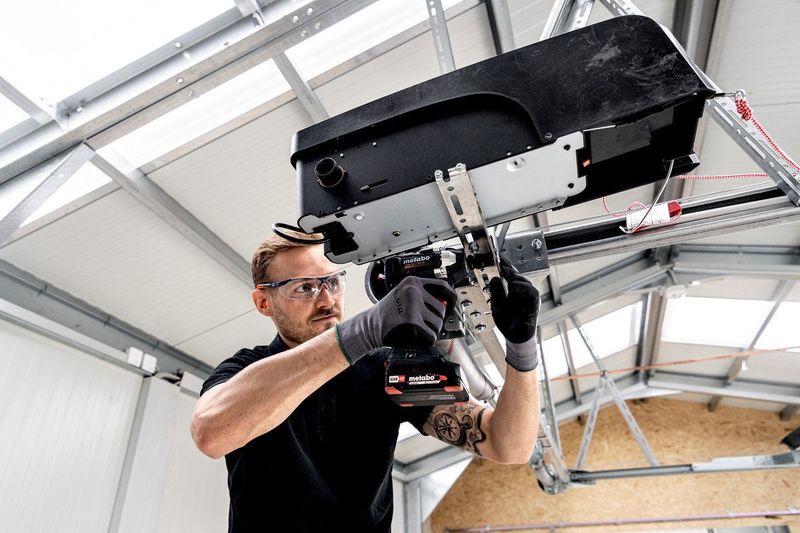 Metabo SSW 18 LT 300 BL Mutterdragare 18V (utan batterier)