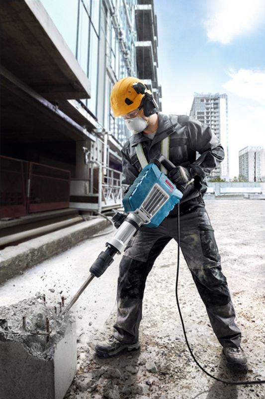 Bosch GSH 14 C Bilhammare 28J HEX 22 mm 1750W i väska