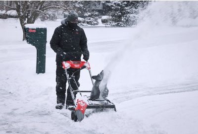 Milwaukee M18 F2SSBL-0 Snöslunga 18V (utan batterier)
