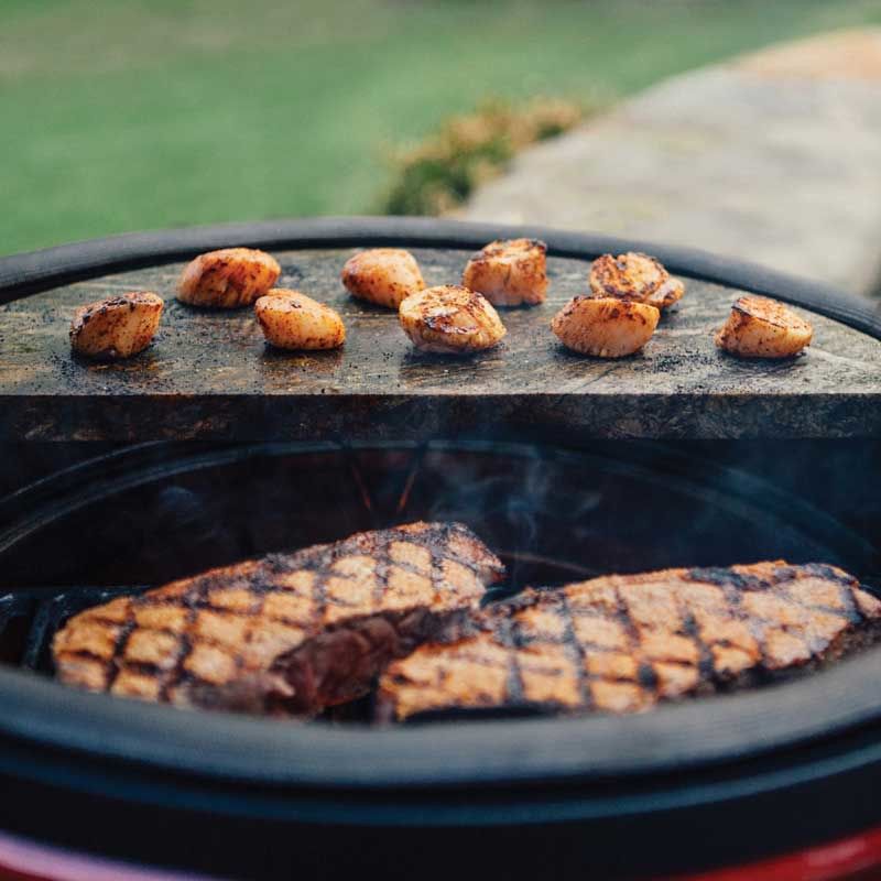 Kamado Joe Halvmåneformad täljsten för Big Joe