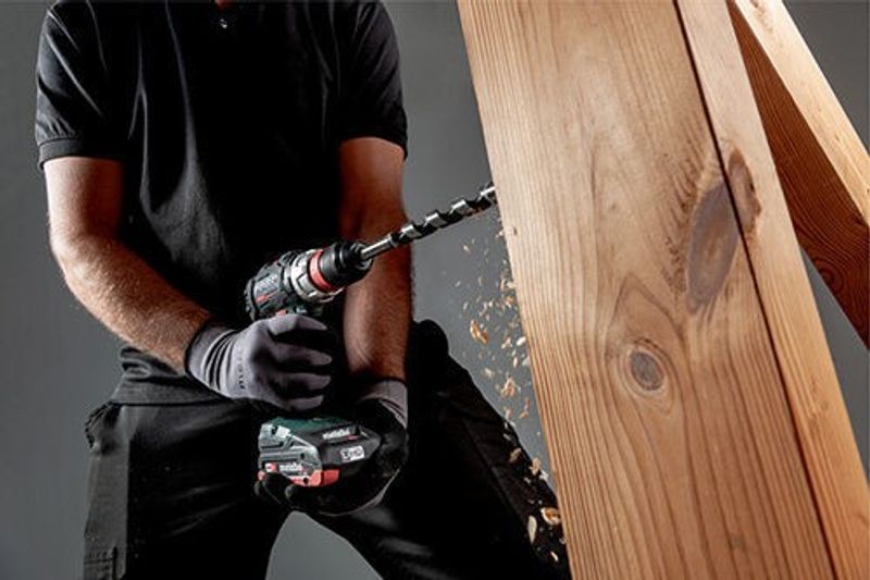 Metabo BS 18 LT BL Q Borr-/Skruvdragare 18V (Naken)