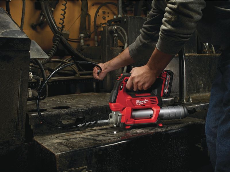 Milwaukee M18 FPP3AK-523B Combokit POWERPACK  18V (2x5,0ah + 1x2,0ah)