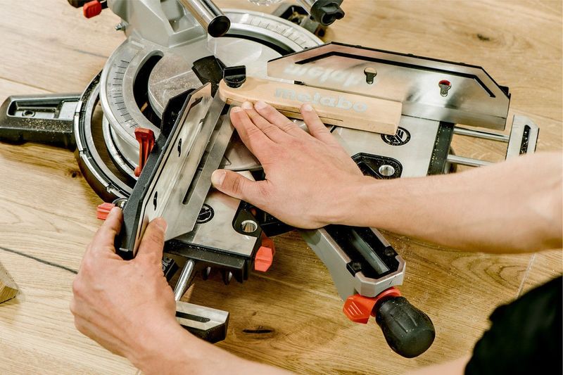 Metabo KGSV 72 Xact SYM Kapsåg (216mm)