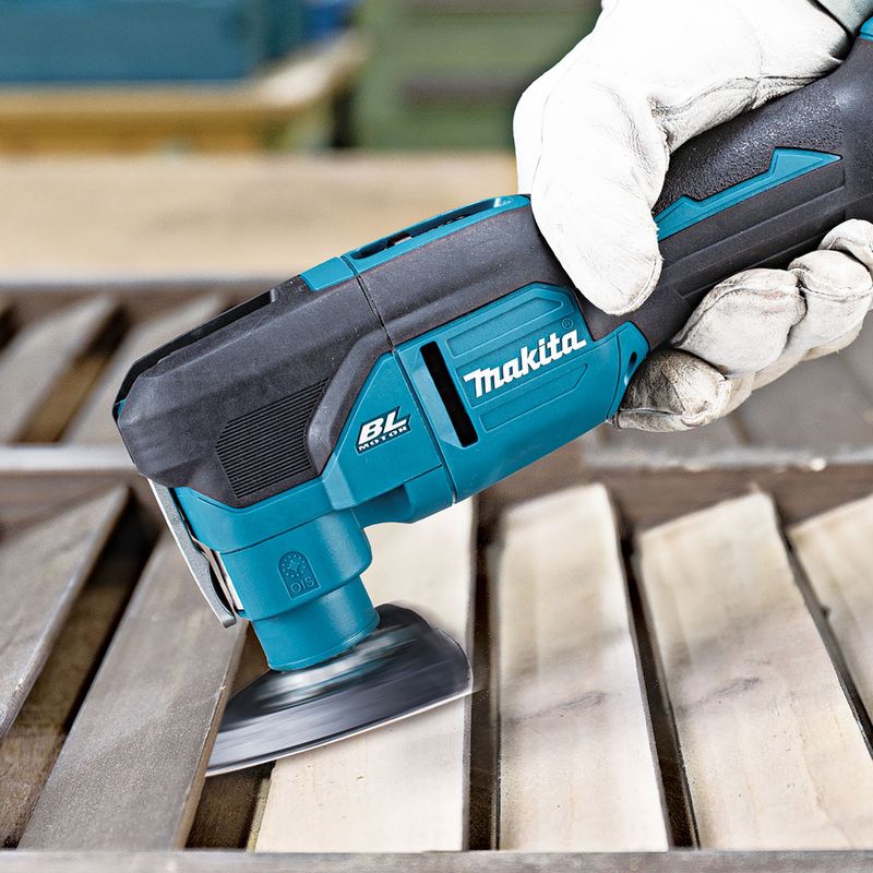 Makita DTM53Z 18V Multiverktyg – STARLOCK kompatibel (utan batterier)