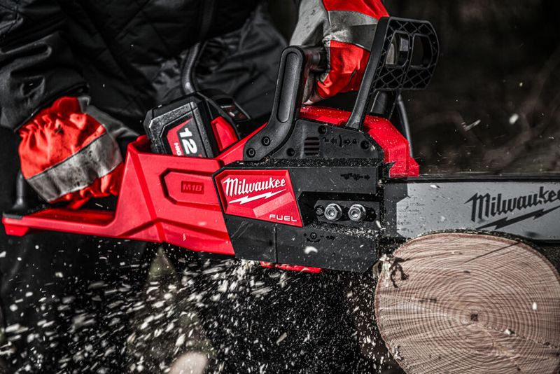 Milwaukee M18 FCHSC-121 Kedjesåg 18V 40cm (1x12,0ah)