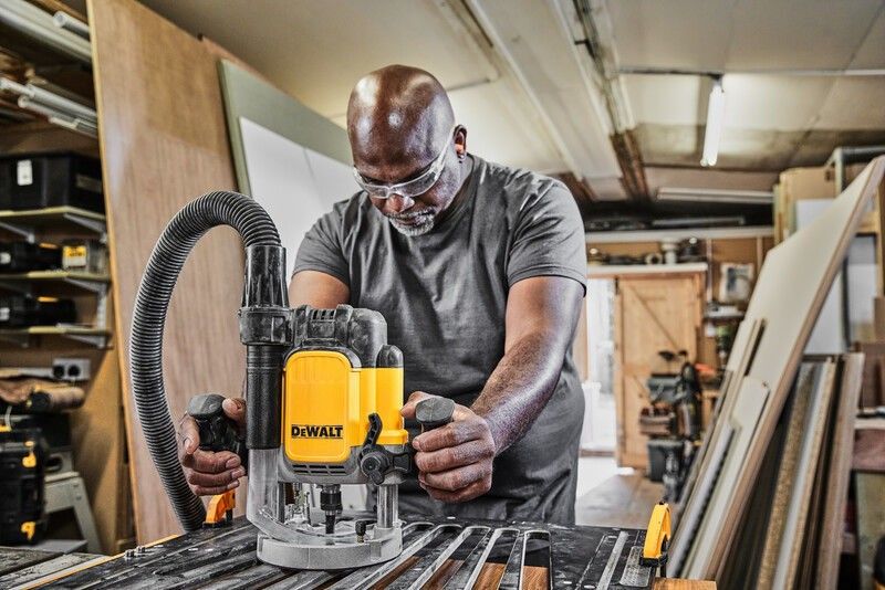 DeWalt DWE625KT Handöverfräs 2300W 12mm TSTAK