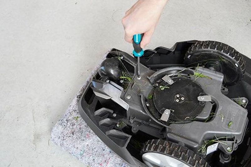Gardena Rengörings- och underhållskit Robotgräsklippare