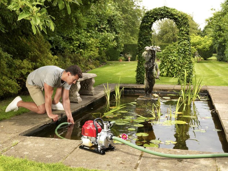 Honda vattenpump Honda WX 10 0,97 hk slanganslutning 1"