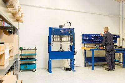 AC Hydraulic verkstadspress P40H 300 mm slag 40 ton