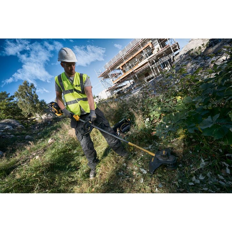 DeWalt DCM571X1 Batteridriven Röjsåg/Trimmer 54V (1x3,0/9,0ah)