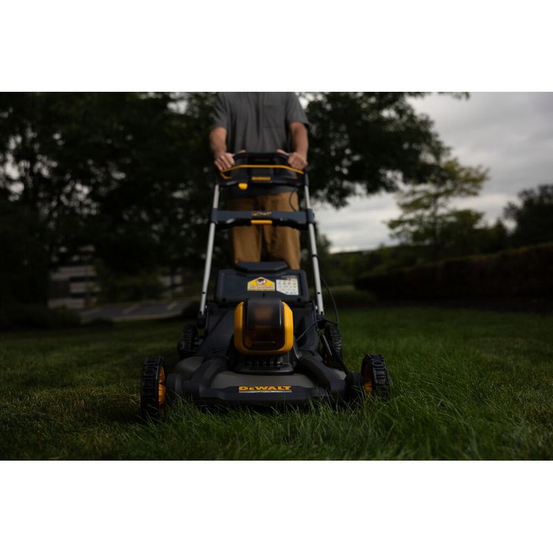 DeWalt DCMWP500N gräsklippare 53cm 54V XR (utan batterier)