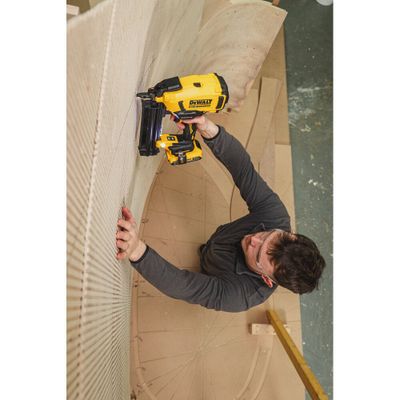 DeWalt DCN210SD2 Dyckertpistol 18V XR 15-50mm (2x2,0ah)