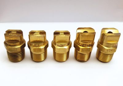 Gelins-KGK munstycke 1/4" 40-40 mässing