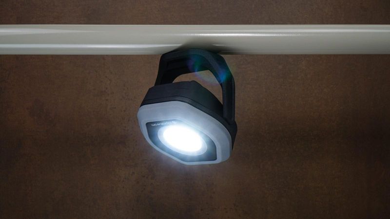Suprabeam arbetslampa D2R 700 LM, li-ion 210gr IP65