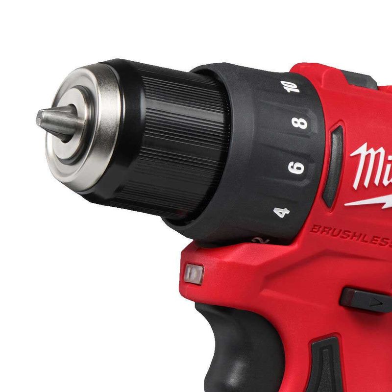 Milwaukee M12 BLDDRC-202C Borrskruvdragare 12V (2x2,0Ah)
