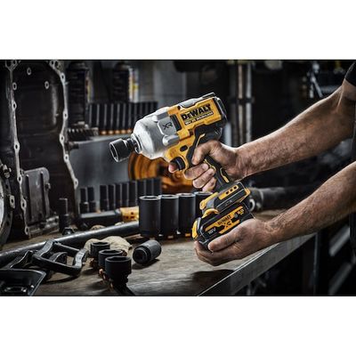 DeWalt DCF961NT Mutterdragare 18V XR 1/2" (utan batterier)