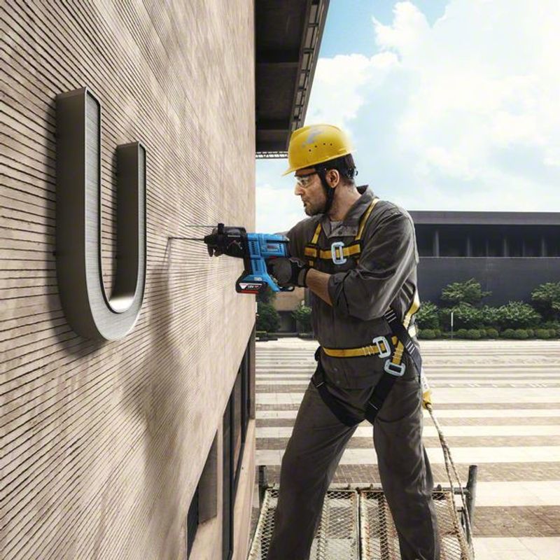 Bosch GBH 18V-21 Borrhammare 18V SDS+ L-BOXX (Utan batterier)