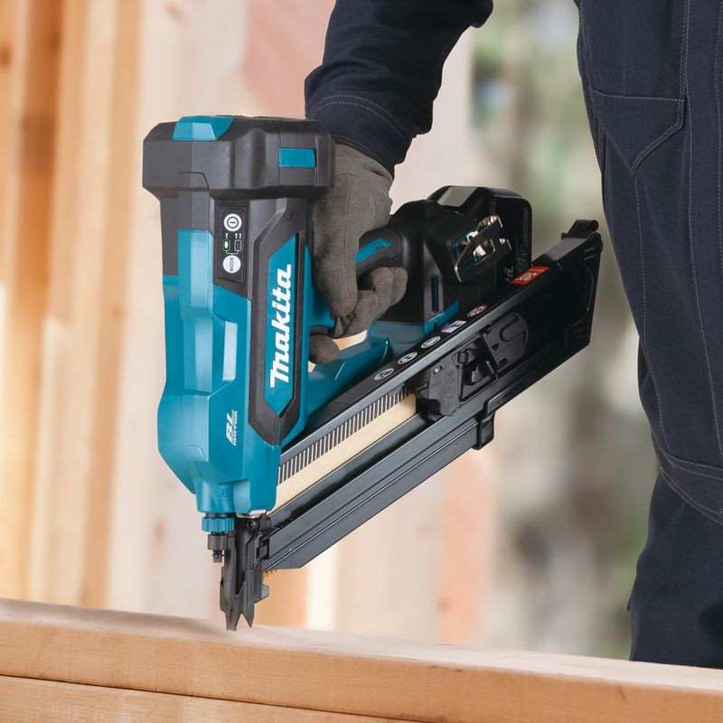 Makita DBN900ZK Spikpistol Rakbandad LXT 18V 34G 50-90mm (utan batterier)