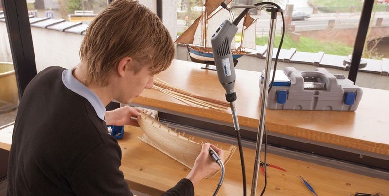 Dremel 222 Verktygshållare för böjlig axel