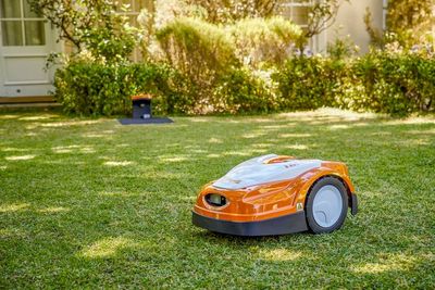Stihl RMI 422 IMOW Robotgräsklippare ->800m2