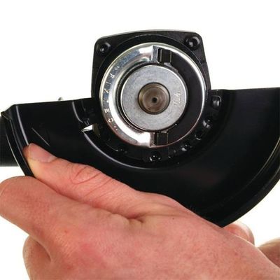 Milwaukee AG 10-125 EK Vinkelslip med mjukstart 125mm (1000W)