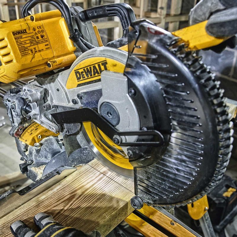 DeWalt DCS727N Kap-/Gersåg 54V 250mm (Utan batterier)