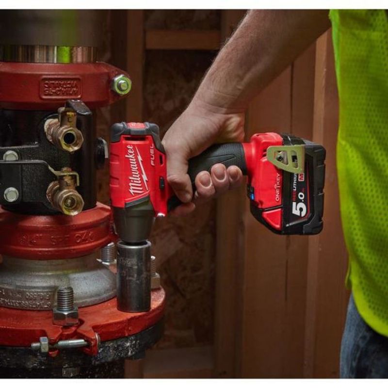 Milwaukee M18 ONEIWF12-502X Mutterdragare FUEL ONEKEY 18V (2x5,0ah)