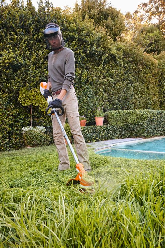 Stihl FSA 110 R Batteritrimmer 36V (utan batterier)