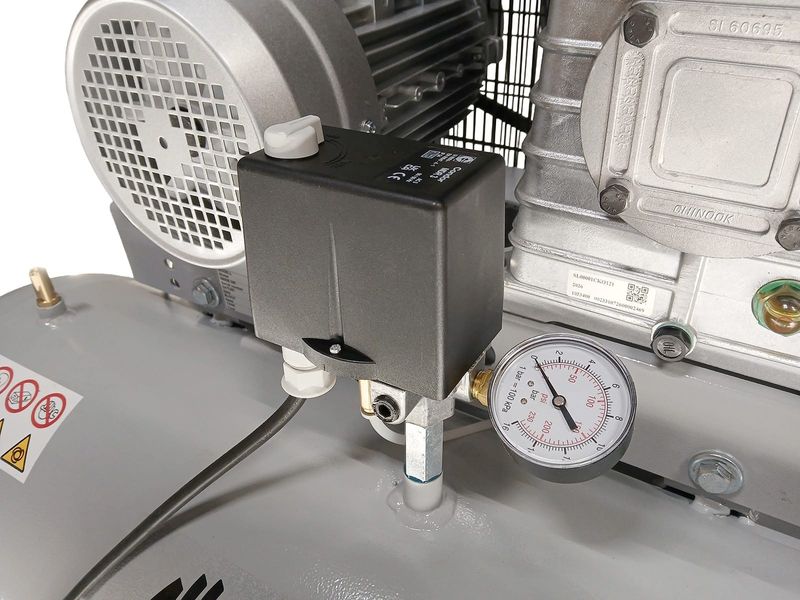 Gelins-KGK industrikompressor 5X93 5,5 hk 2x90L 10 bar K30 850V/MIN