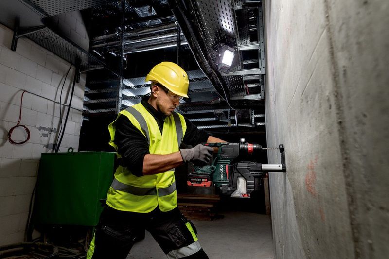 Metabo KH 18 LTX BL 24 Q Set ISA 18V Batteridriven Kombihammare (utan batteri)