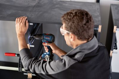 Bosch Kombokit GDR 18V-200 + GSR 18V-55 (2x4,0ah)
