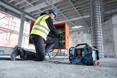 Bosch GPB 18VH-6 SRC Byggradio 12-18V – Musik & Laddning (utan batterier)