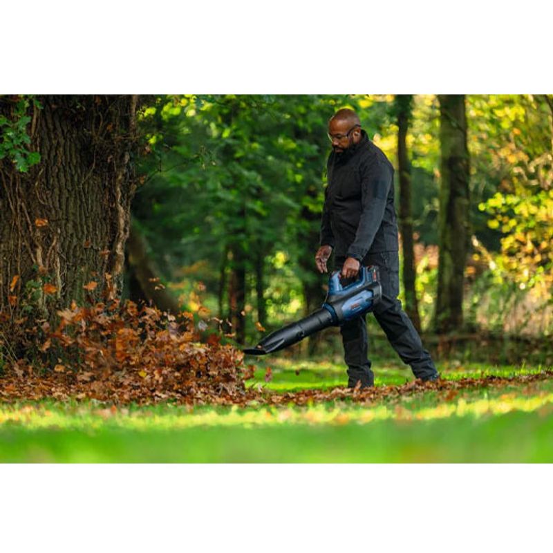 Bosch GBL 18V-800 Lövblås 18V (utan batterier)