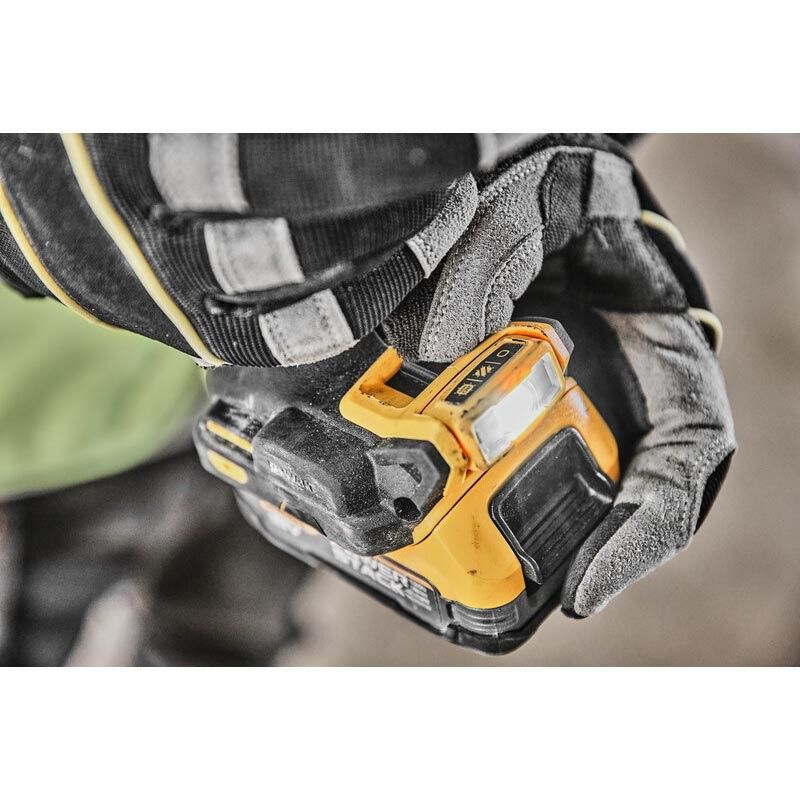 DeWalt DCD800E2T Skruvdragare 18V XR (2x1,7ah)