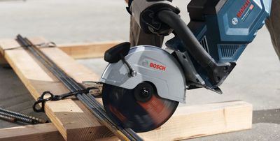 Bosch GCS 18V-230 Kapmaskin 230mm 18V (utan batterier)