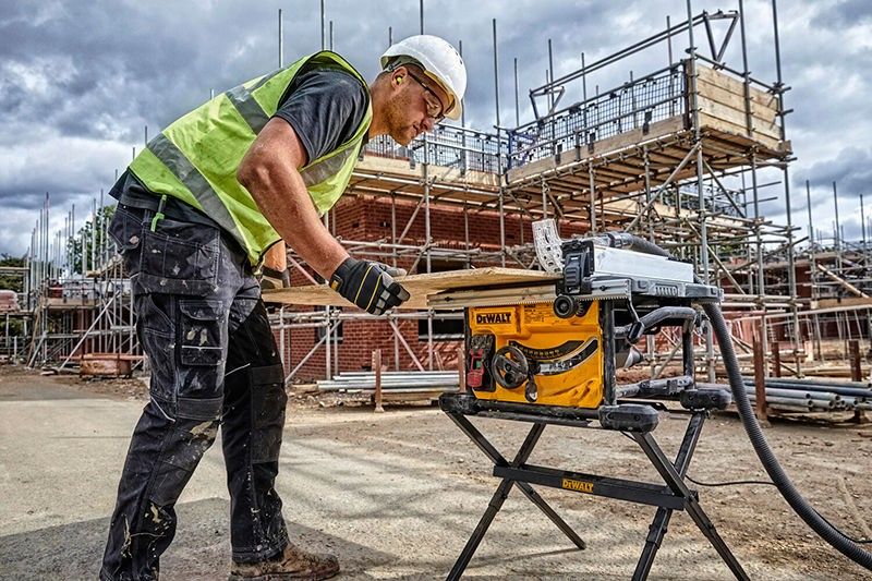 DeWalt DWE7485 Klyvsåg 210mm 1850W