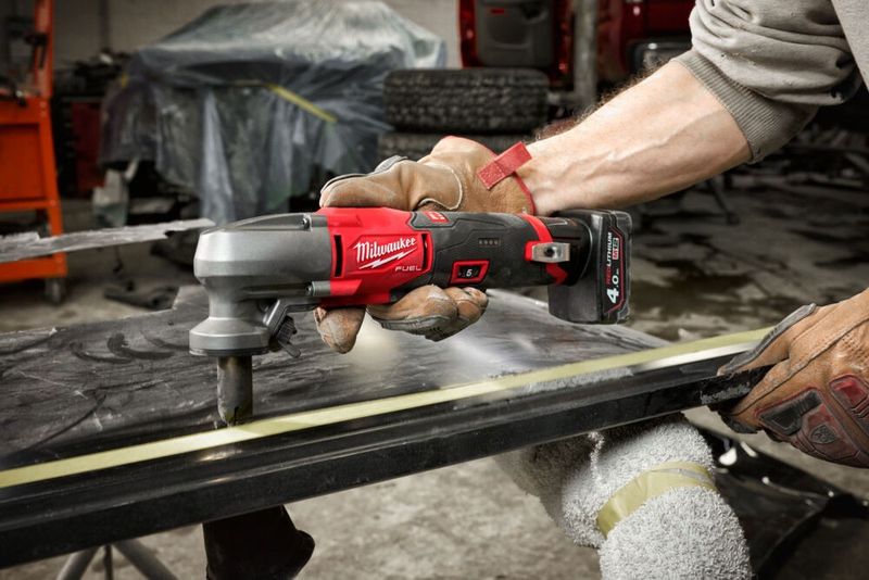 Milwaukee FNB16 12V Nibblare 12V (utan batterier)