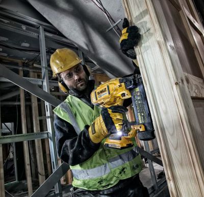 DeWalt DCN680N Dyckertpistol 18V XR 1,2mm (utan batteri)