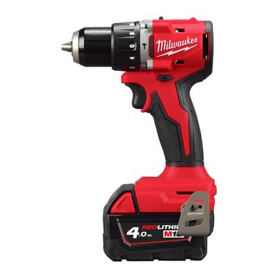 Milwaukee M18 BLPDRC-402C Slagborrmaskin 18V (2x4,0Ah)