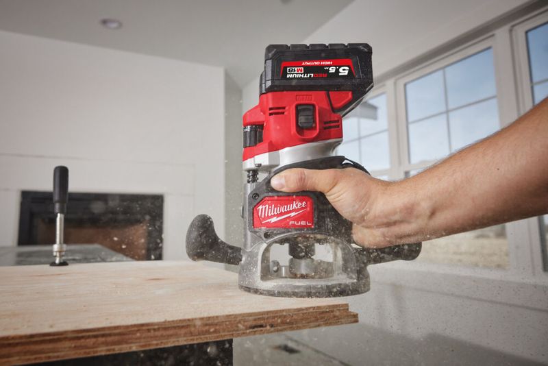 Milwaukee M18 FR12-0X Handöverfräs 8–12 mm 18V (utan batterier)
