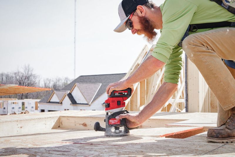 Milwaukee M18 FR12-0X Handöverfräs 8–12 mm 18V (utan batterier)
